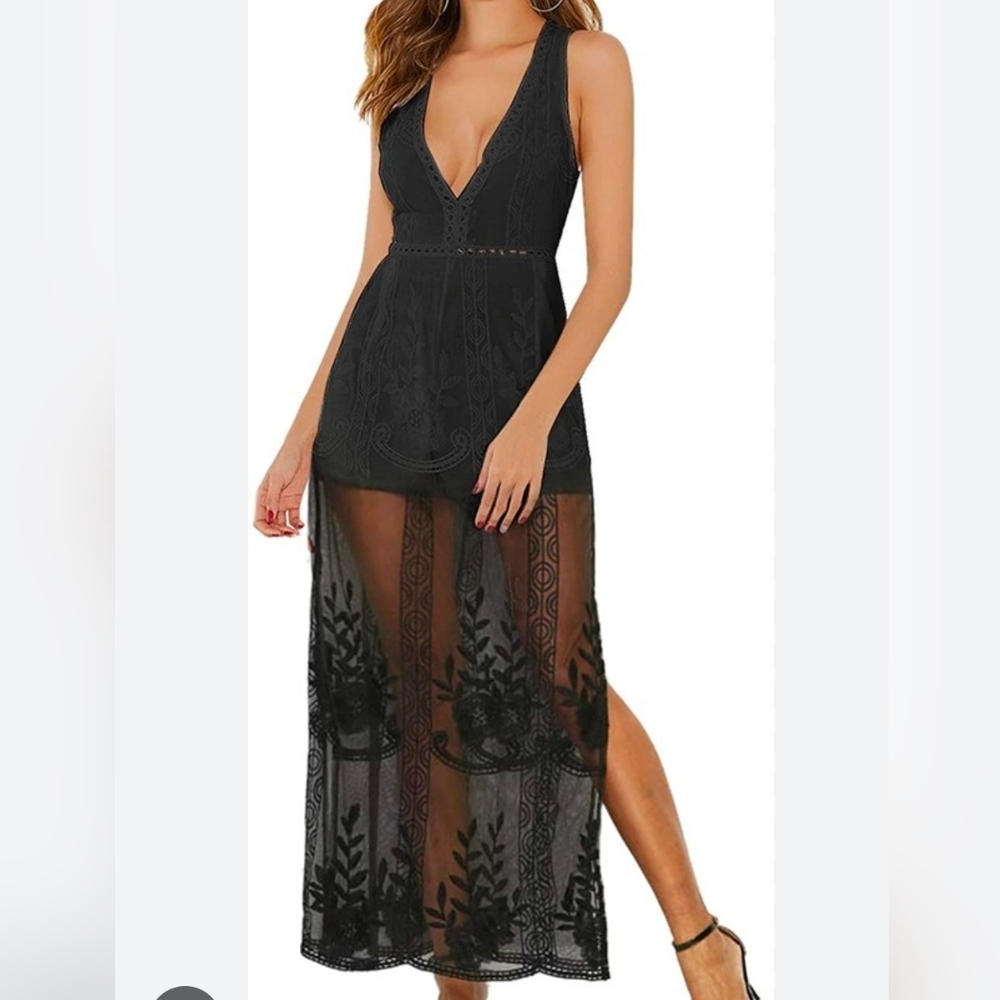 Haute Monde Lace Maxi Dress